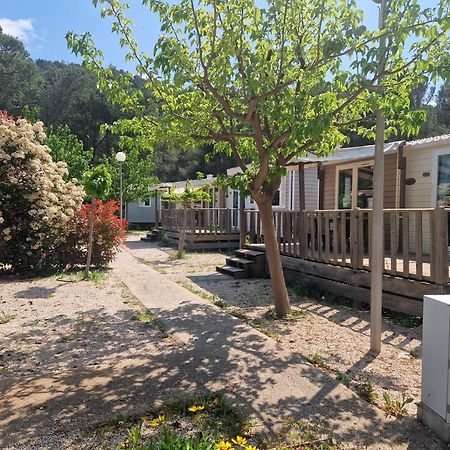 Camping Aux Portes De Cassis Roquefort-la-Bédoule Exterior foto