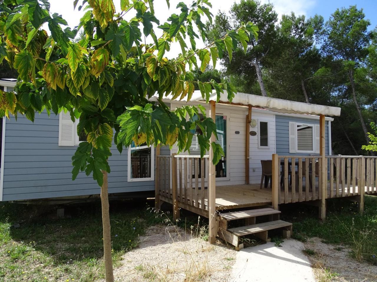 Camping Aux Portes De Cassis Roquefort-la-Bédoule Exterior foto